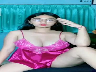 Sri Ayu Tarisa Live Streaming Digoyang Keras